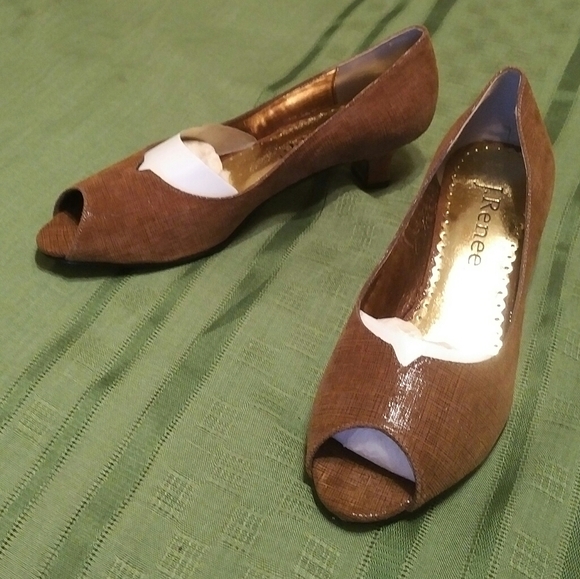 J. Renee Posh Linen Brown Peep Toe Pump - Picture 2 of 7